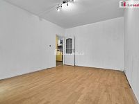 Byt 2+1, Závodu Míru, Karlovy Vary - 11