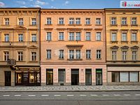 Pronájem komerčního prostoru, 200 m2