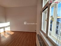 pronájem 2kk 61m2 P7 Holešovice Kamenická částečně zařízen - 12