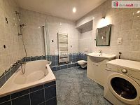 pronájem 2kk 61m2 P7 Holešovice Kamenická částečně zařízen - 25