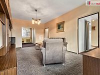 Prodej bytu 3+1 se zasklenou lodžií, 65 m2, Ženíškova, Ústí nad Labem - 2