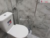 Pronájem 1+kk 27m2 P10 Vršovice činžovní dům rekonstrukce nezařízený - 6