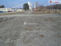 Pronájem zpevněné venkovní plochy  cca 2500m2 - 2