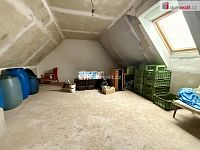 Prodej rodinného domu ve Vřesovicích - 23