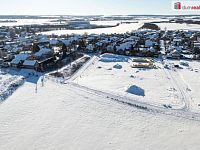 Prodej nově zasíťovaného rovinatého stavebního pozemku rozlohy 810m2 v obci Čakovičky v blízkosti Prahy - 6