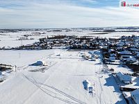 Prodej nově zasíťovaného stavebního pozemku plochy 1023m2 v malebné obci Čakovičky v blízkosti Prahy - 10