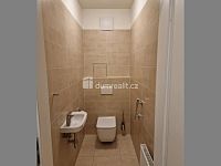 Pronájem 2kk 49,3m2 terasa 11,4m2 P9 Hostavice garážové stání částečně zařízeno - 19