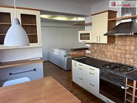 Nájem bytu  3+1 o velikosti 75m2 v Mladé Boleslavi bez provize RK - 8