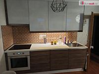 Pronájem 2kk 60m2 Jesenice V roháči I. balkon garáž sklep - 2