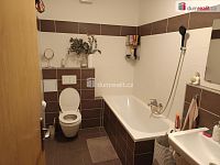 Pronájem 2kk 60m2 Jesenice V roháči I. balkon garáž sklep - 5