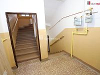 Krásný byt 2+kk po kompletní rekonstrukci v prvním patře cihlového domu ve Františkových Lázních - 11