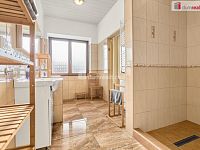 Prodej stylového apartmánového domu Mateřidouška v Chlumu u Třeboně – bazén, sauna, 27 lůžek, výborná obsazenost - 28