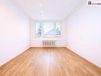 Světlý byt po rekonstrukci, 41 m2 + sklep, 1 patro, OV, Praha 4 - Michle (=M=) - 3