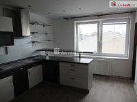 Velmi pěkný byt 2+1 po rekonstrukci, Praha 8 – Kobylisy - 5