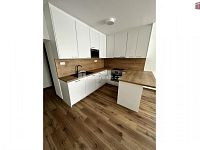 Pronájem zrekonstruovaného bytu 2+kk ve Slušovicích