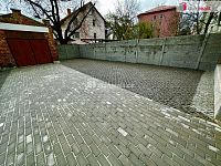 Pronájem zrekonstruovaného bytu 2+kk ve Slušovicích - 9