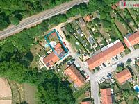 Prodej krajního ŘRD 5+KK 125 m2, pozemek 370 m2, U Háječku, Nučice, Praha západ - fotomapa