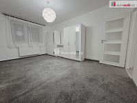 Prodej bytu 2+1 v Hoštce - Kochovice - 4