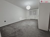 Prodej bytu 2+1 v Hoštce - Kochovice - 5