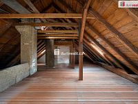 Prodej velkého rodinného domu v Brné – klid, prostor a hodnota do budoucna - 25