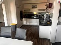 Krásný byt 2+1 po kompletní rekonstrukci ve druhém patře cihlového domu v Chebu - 10