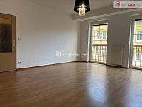 Pronájem bytu 2+1 v Karlových Varech, Rybářích - 3