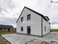 Prodej novostavby rodinného domu 165,5 m2, pozemek 1012 m2 - Lužná - 18