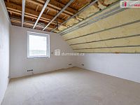 Prodej novostavby rodinného domu 165,5 m2, pozemek 1012 m2 - Lužná - 24