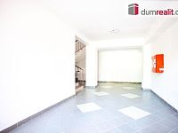 K pronájmu, zrekonstruované kanceláře v administrativní budově bývalé Jitony ve městě Vimperk, ul. 1 máje - 18