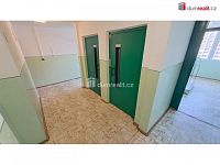 Prostorný byt 74,7 m2 + 2 x lodžie (3 m2 + 2,7 m2), 6.patro, panel po rekonstrukci, Praha 4 - Háje - 25