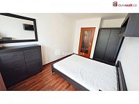 Prostorný byt 74,7 m2 + 2 x lodžie (3 m2 + 2,7 m2), 6.patro, panel po rekonstrukci, Praha 4 - Háje - 9