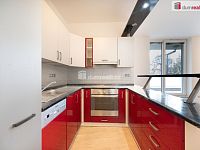 K prodeji, byt 3+kk s lodžií a garáží, ul. Riegrova 2706/43a, České Budějovice  - 5