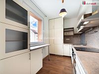 K prodeji, byt 3+1 s lodžií a sklepem v družstevním vlastnictví, ul. Sídliště SNP 371, Lhenice (okr. Prachatice) - 7