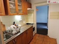 Hezký byt 2+1 po částečné renovaci, Praha 4 - Podolí