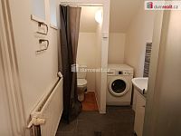 Hezký byt 2+1 po částečné renovaci, Praha 4 - Podolí - 19