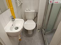 Velmi pěkný byt 1+kk po rekonstrukci, Praha 10 - Vršovice - 8