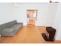 Pronájem domu se zahradou, 3+1, 75 m2, půda 75 m2, pozemek 475 m2, Praha 10 - Hostivař - 8