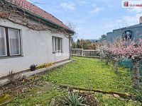 Pronájem domu se zahradou, 3+1, 75 m2, půda 75 m2, pozemek 475 m2, Praha 10 - Hostivař - 8