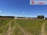 Pozemek č.2 určený k investičním účelům Tlumačov okr. Zlín - 9