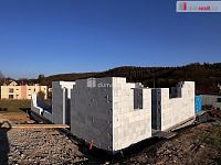 Prodej patrového domu s pozemkem Kostelec u Zlína - 2