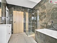 Prodej novostavby rodinného domu, Andělská Hora, okr. Karlovy Vary - 13