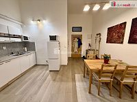 Pronájem světlého, plně vybaveného bytu 1+1, 42 m² – Praha 3, Žižkov - 3