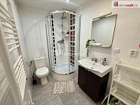 Pronájem světlého, plně vybaveného bytu 1+1, 42 m² – Praha 3, Žižkov - 4