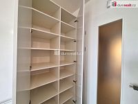 pronájem 1kk 32m2 balkon 5m2 P4 Háje Výstavní garážové stání sklep - 4