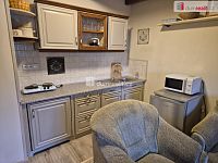 Pronájem, byt, 2+1, Opalice, Kamenný Újezd - 2