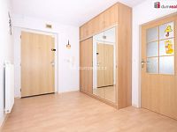 Světlý byt 74,4 m2 + terasa 7,6 m2 a zahrada 27 m2, 1NP, novostavba, Praha 5 - Zbraslav - 18