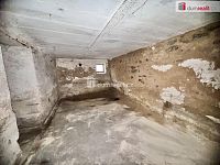 Prodej domu k rekonstrukci ve Starém Pelhřimově - 19