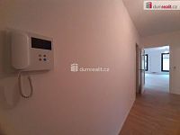 pronájem 3kk 104 m2 s terasou 5 m2 P4 Rezidence Michelský park 2x garážové stání sklep 3 m2 - 12