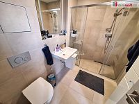 pronájem 3kk 104 m2 s terasou 5 m2 P4 Rezidence Michelský park 2x garážové stání sklep 3 m2 - 9