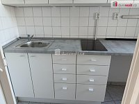 Velmi pěkný byt 1+kk po rekonstrukci, Praha 4-Michle - 10